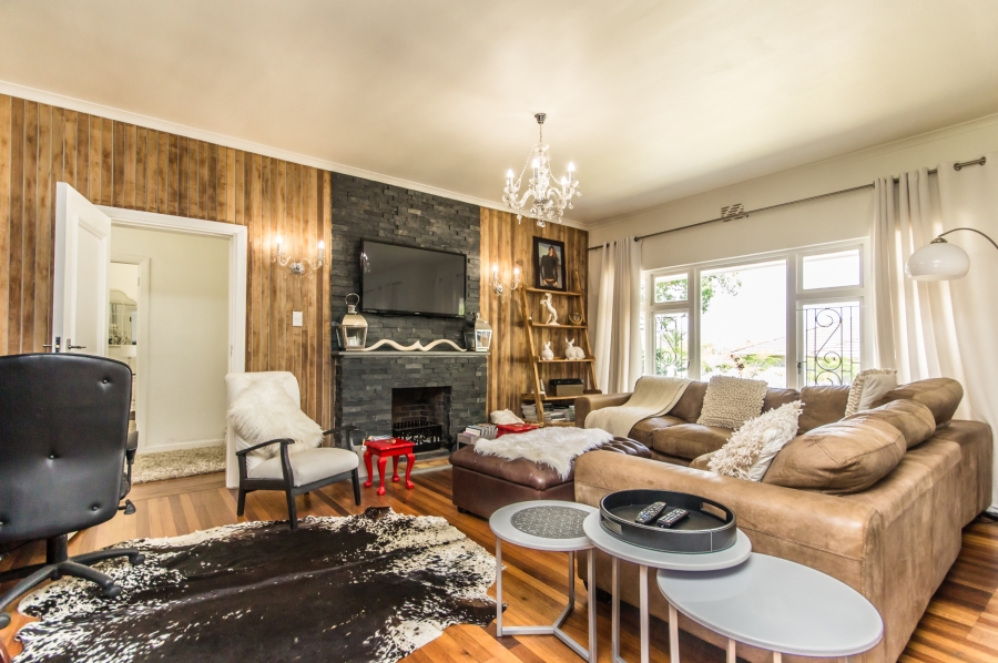 To Let 4 Bedroom Property for Rent in Vrykyk Western Cape